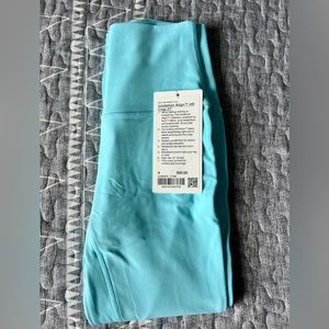 Lululemon athletica Cyan Blue Align High Rise Crop leggings